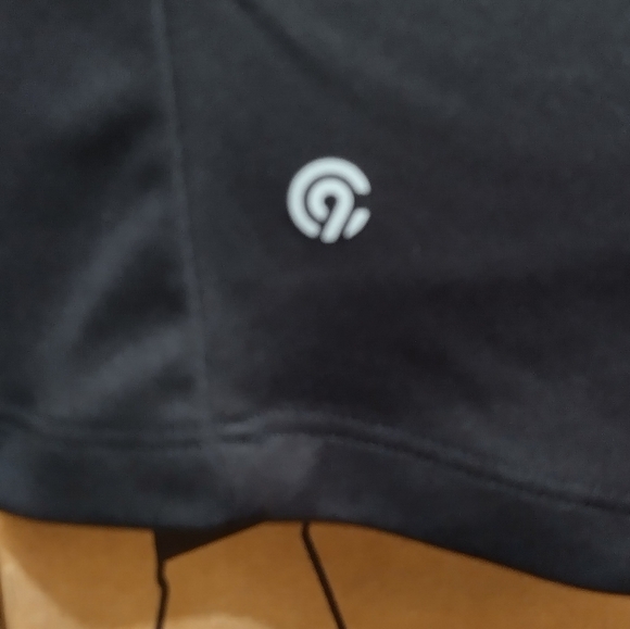 CHAMPION Sz Small Black Short Sleeve Workout Shirt - Picture 8 of 8